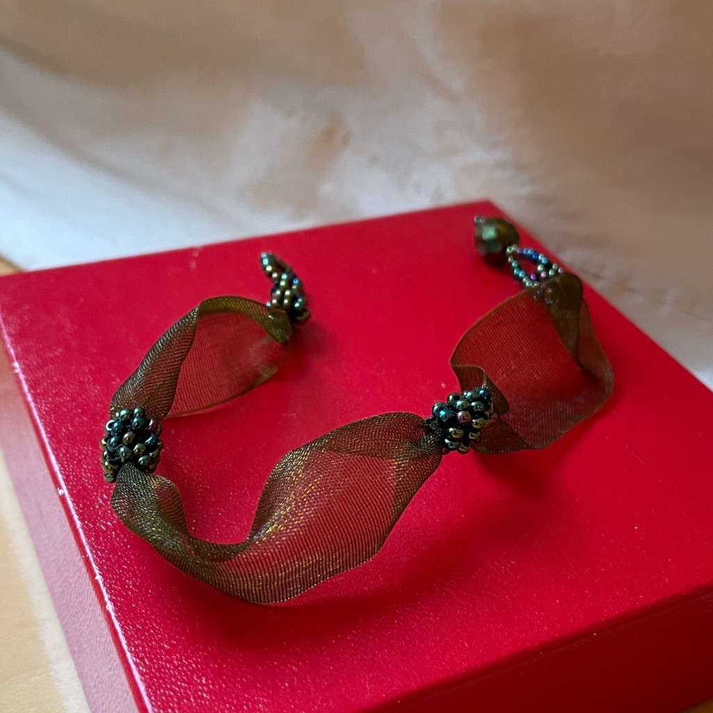 Elegant Black Beaded Bracelet